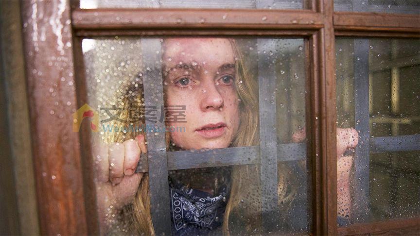 《亦正亦邪》_妹子被凶残富豪困在家中，如何能得救！惊悚悬疑电影《亦正亦邪》