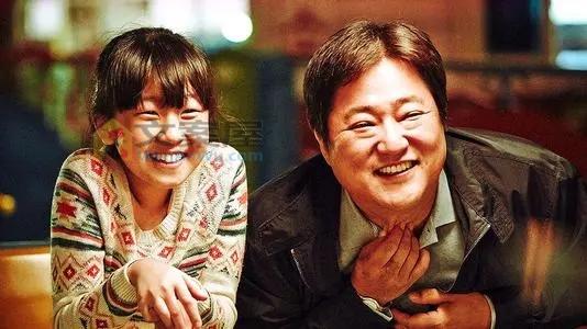 《哭声》电影解说文案