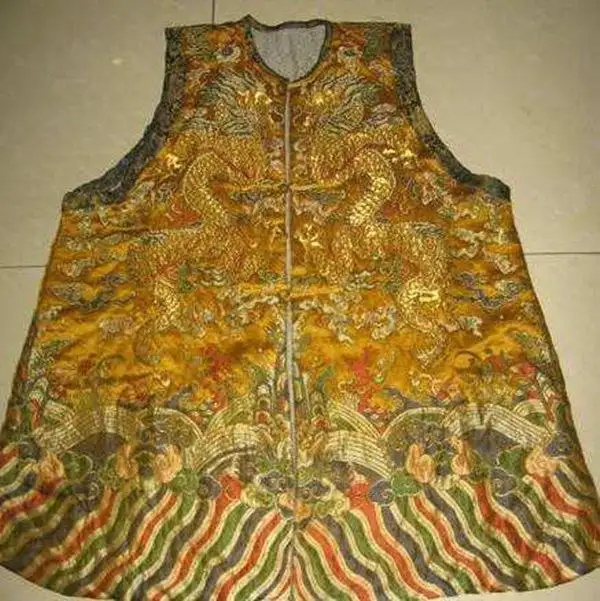 古典中国三十七：骑马上朝和穿黄马褂有啥讲究