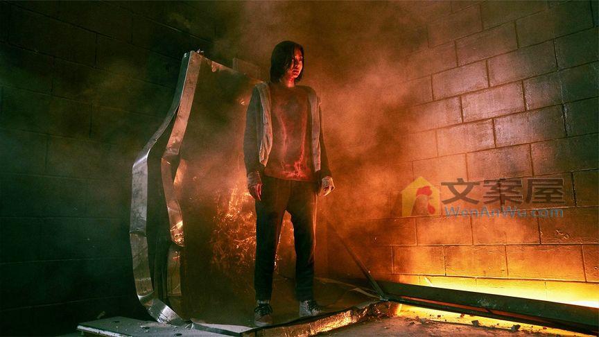 韩国电影《魔女》甜美邻家女孩，居然是神级杀手，智商碾压任何人_云图电影