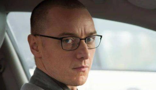 剧情片《分裂》影评_解说素材_观后感