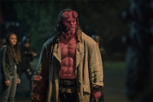 奇幻电影《地狱男爵：血皇后崛起》解说文案/片源下载