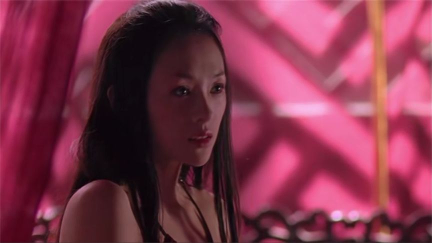 《夜宴》刚上映便成为票房冠军，但还是让观众忍不住骂娘，它差在哪里？《夜宴》