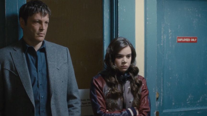 《期限人生》男子被人陷害，父女二人被多方人马追杀，靠一叠钱洗脱冤屈《期限人生》