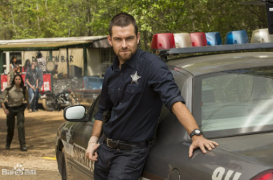 美剧《黑吃黑01-03》影评_解说素材_观后感 美剧《黑吃黑01-03》影评_解说素材_观后感