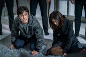 犯罪电影《B级文件》解说文案/片源下载