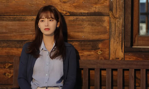 电影《简易车站》解说文案