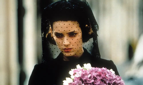 电影《金色豪门》解说文案