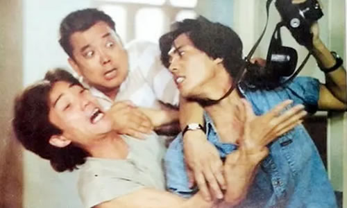 电影《江城奇事》解说文案