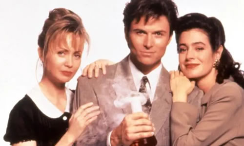 电影《怪杰变错身》解说文案