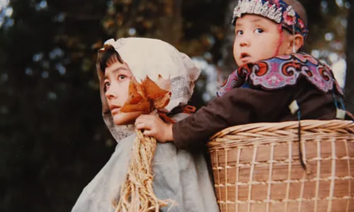 电影《湘女萧萧》解说文案