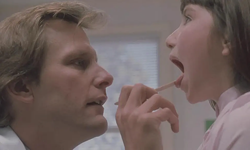 电影《小魔星》解说文案