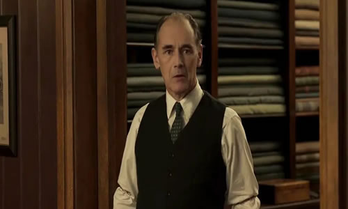 电影《套装》解说文案